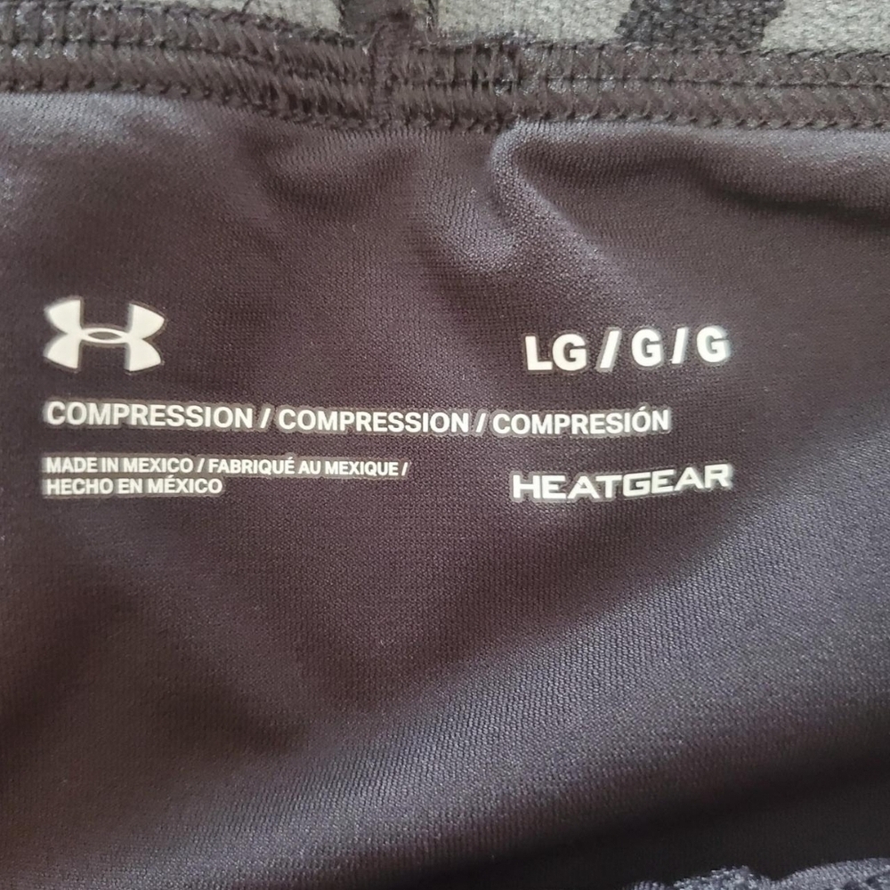 Under Armour Heat Gear Black Compression Leggings - Picture 2 of 2